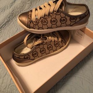 Michael kors sneakers